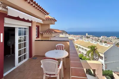 Image de 1 Bed apt, superb views in Los Cristianos (K111)