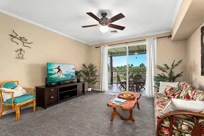 Image de Pool, Gym, Views and More from this Prime Location