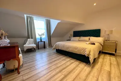 Image de Great Stays Uk are Proud to Present This Lovely 3-bedroom Apartment