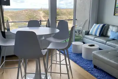 Image de 2 Bed, 1. 5 Bath Condo on Lake Michigan-Gorgeous views-The Homestead-Glen Arbor