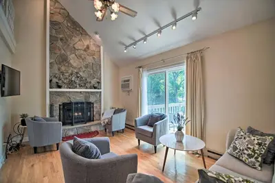 Image de Stylish 5Bd Home Near Beach & Base