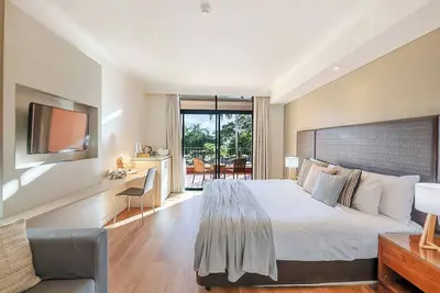 Image de Seaview Adjacent King Apartments with Balcony