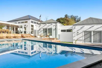 Image de Portsea Escape close to Shelly Beach