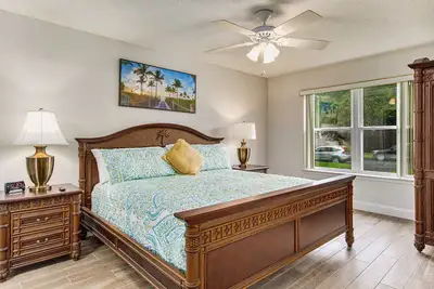 Image de Dog-Friendly stay with Fire Pit close to Nas and food trucks