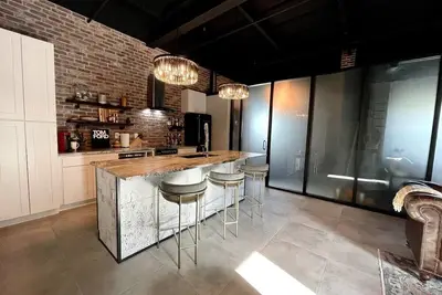 Image de Luxury Loft - Downtown Tampa, Ybor, Armature