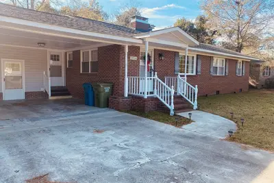 Image de Uncw Midtown Ranch Home