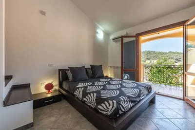Villa \"Casa Annabella\" avec vue sur les montagnes, terrasse privée et 2 balcons