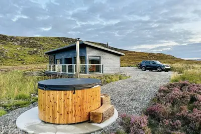 Image de The Boathouse - an off grid bothy that sleeps 2 guests in 1 bedroom
