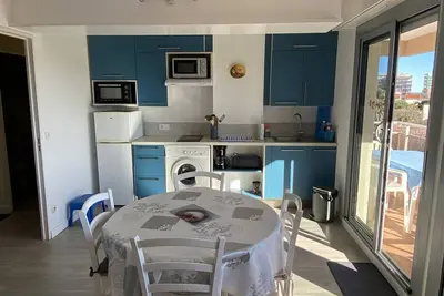 Image de Appartement 2 pièces climatisé avec parking à 300m de la plage, Canet-Plage
