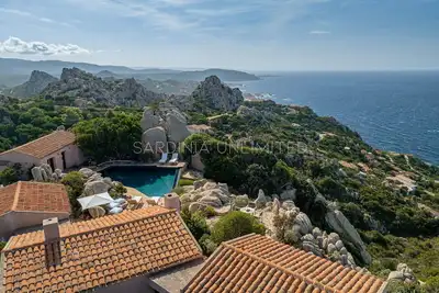 Image de Villa à Costa Paradiso avec 4 chambres à coucher, 8 couchages