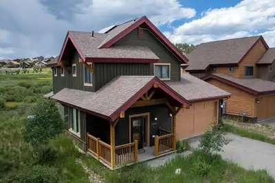 Image de Private 3 bedroom home, mt views and pet friendly