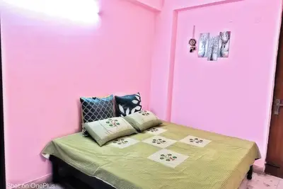 Image de Pink Bliss: Cozy Retreat in Saket