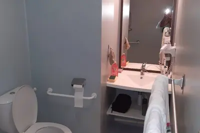 Image de studio 26 m2, 2éme étage