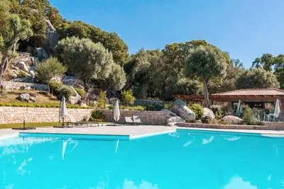 Image de T3 lumineux 4 pers avec piscine domaine d'arca