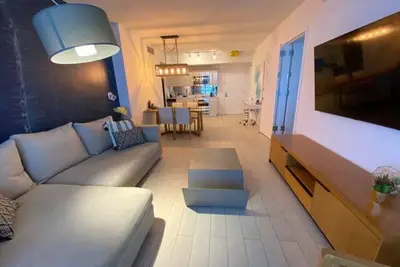Image de Charming 1br Miami Beach Getaway | Heated Pool & Beach Access