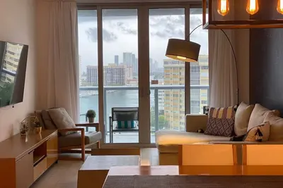 Image de Miami Beach 1b/1b Apt w/Beach Service and Pool over the Canal