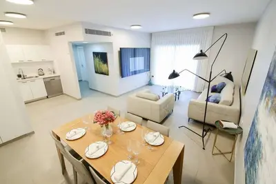 Image de Lovely 2 bedroom apt. Haneviim boutique