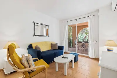 Family apartment with pool in Fuengirola by Costarentals - Ref 225