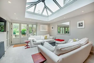 Image de Stylish dog friendly cottage in the Cotswolds - Fleur de Lys