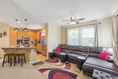 Image de Modern Moreno Valley Oasis w/ Private Patio