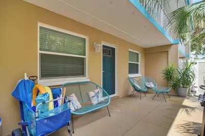 Image de Indian Rocks Beach Escape: Beach Gear, Near Ocean!