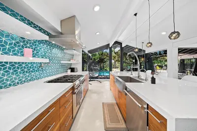 Image de San Diego Mid Century Modern Oasis/acre/Private