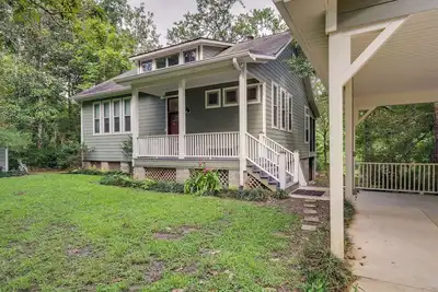 Image de Waterfront Loranger Cottage w\/ Deck & Grill!