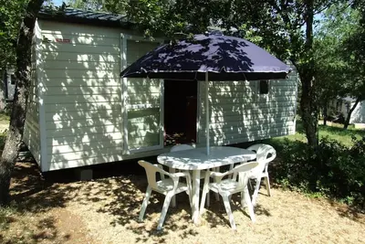 Image de Mobil Home Sans Sanitaire Climatisé - 2 ch - 18m² \/ Garrigue 4 personnes