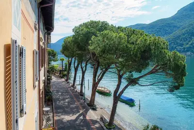 Image de Appartement moderne avec vue sur le lac à Morcote (Il Balcone sul Lago)