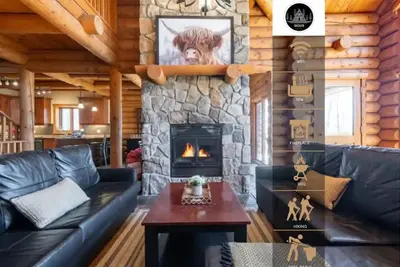 Image de 7br LogCabin\/Spa\/Nature\/MontTremblant Area\/18 Guests