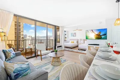 Image de Island condo w/ balcony & beach access