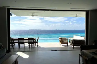 Image de Caribbean Panoramic Ocean Views at Casa Mare with Full Service and Private Pool