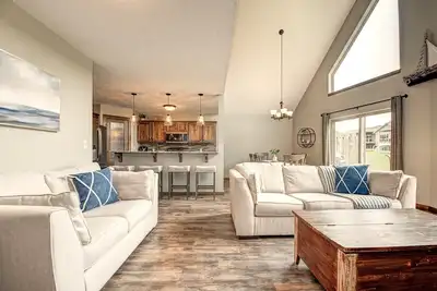 Image de High-end Bridges Bay Cabin at Lake Okoboji