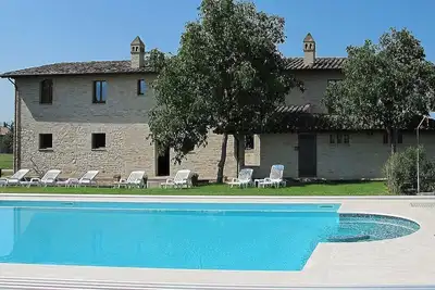 Image de Villa Verde Luna: A characteristic and welcoming two-story age-old farm house surrounded by the greenery, with Free Wi-Fi.