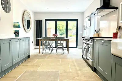 Image de 4-bedroom Getaway in the Heart of Stratford-upon-avon
