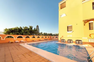 Image de Studio 'Estudio En La Playa' avec vue sur la montagne, piscine partagée et Wi-Fi
