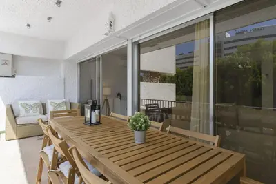 Image de Isabel Apartment - Golden Mile