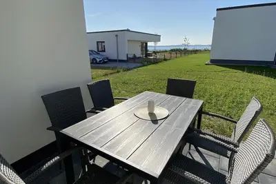 Image de Dream in white with lake view | Seeliebe Apartments Eg