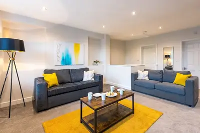 Image de Pass the Keys | Perfectly located 2 bed townhouse in Shrewsbury