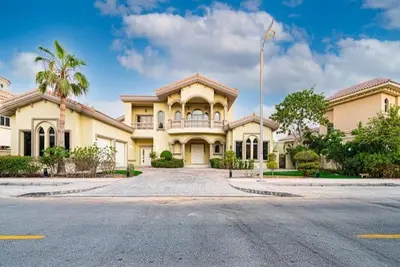 Image de Sezavi huge and luxury villa with stunning views!