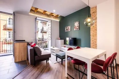 Image de Serene Apartment with a Relaxing Atmosphere