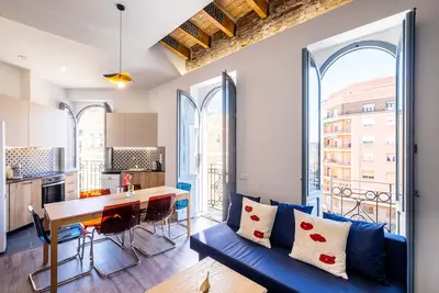 Image de Bright House with Warm and Friendly Vibes