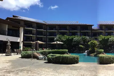 Image de Fantastic snorkeling sunsets and whale watching.