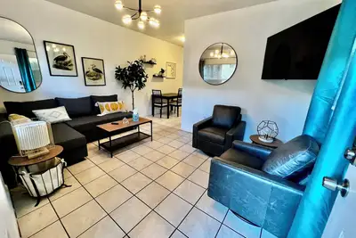 Image de Cozy apartment in the Milk District of east Orlando. Unit B