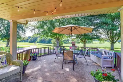 Image de Russell Springs Getaway, 10 Mi to Lake Cumberland!