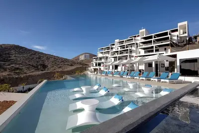 Image de New Luxury Oceanfront Condo +Views/Private Hot Tub