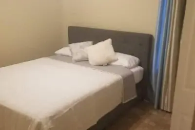 Image de Home Away from Home