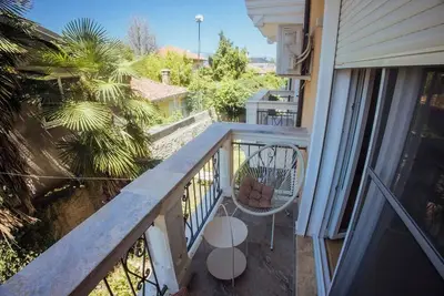 Image de Grandpa's Apartment (Free Parking)