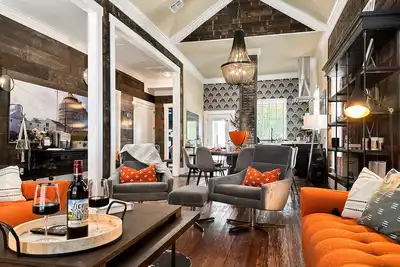 Image de Magnolia Oasis Just 295 steps to Magnolia Market & Silos and 3 minutes to Baylor University!