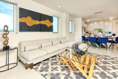 Image de Montego Bay Oasis: Luxe Retreat with Pool & Ocean Views!